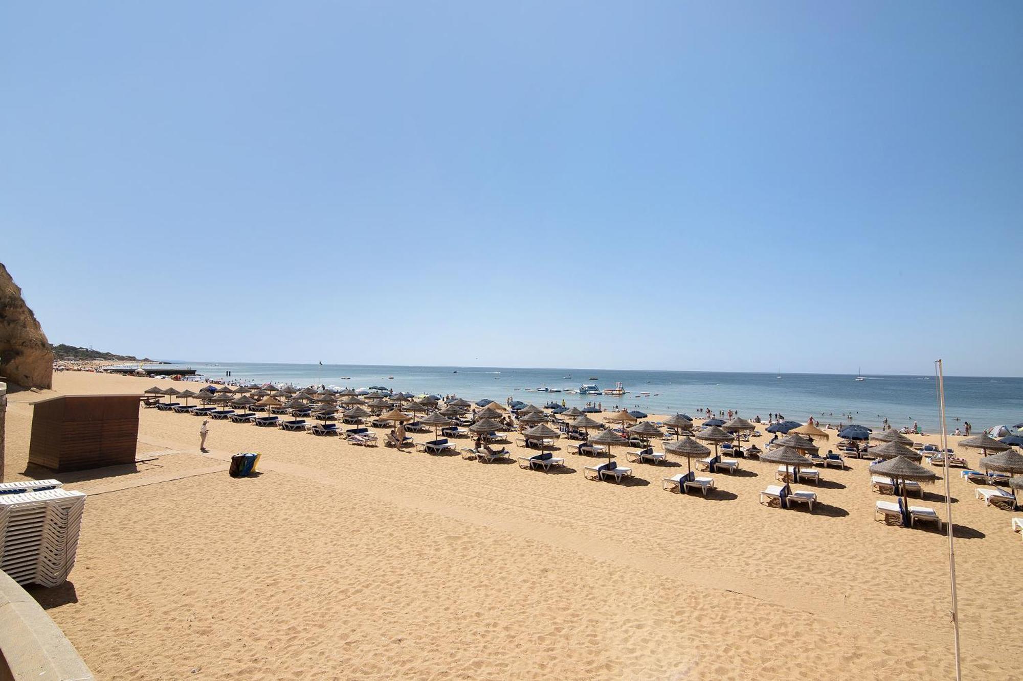 Hanna'S Sunny Apartment Albufeira Eksteriør bilde
