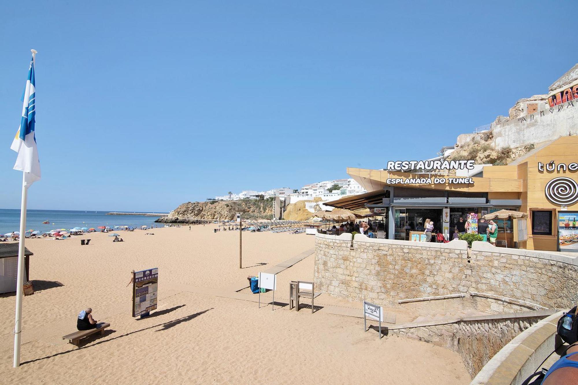 Hanna'S Sunny Apartment Albufeira Eksteriør bilde